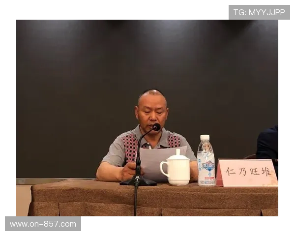 克雷亚克光荣退役 皇家盐湖城赛季落幕举行盛大致敬仪式 克雷亚克光荣退役 皇家盐湖城赛季落幕举行盛大致敬仪式