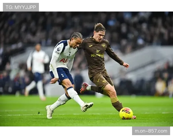 热刺客场挑战布伦特福德,凯恩对决托尼成焦点战役