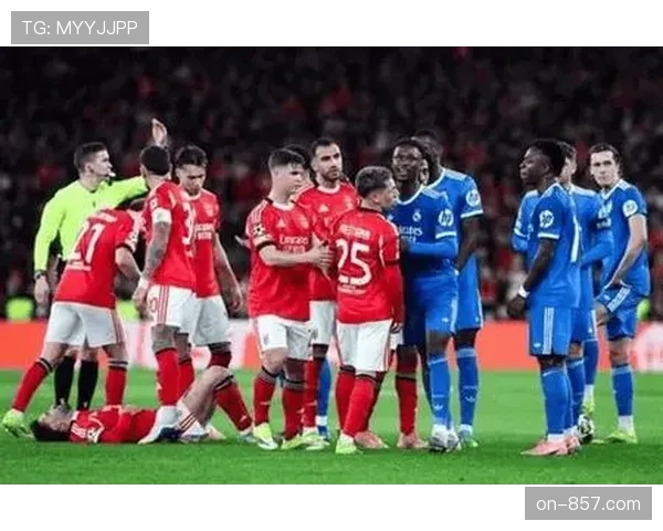 尤文图斯欧冠附加赛次回合2-3不敌加拉塔萨雷，总比分5-7被淘汰